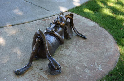 Farmin Hare Sculpture