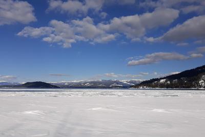 winter_-_snow_shoe_the_beach